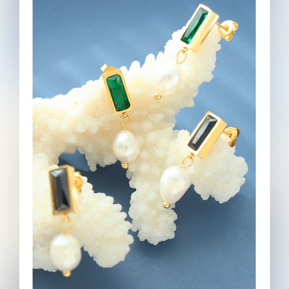 TWO PAIR FOR $55💎18K Gold Plated Freshwater Pearls Drop Earrings*CZ Zircon*ML - Picture 7 of 8